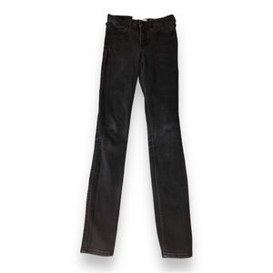 Hollister faded black skinny jeans size 26/32